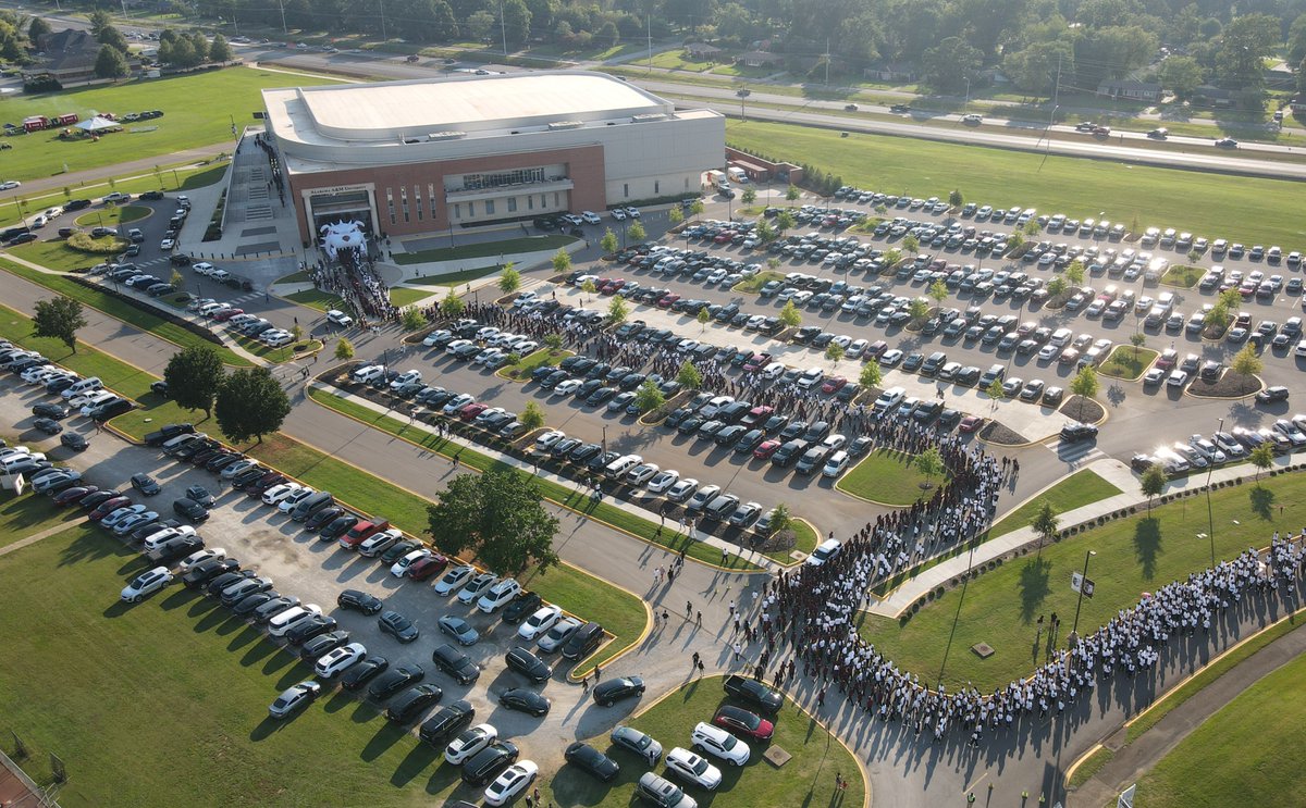 From 40 states and 5 countries, they unite on The Hill. #AAMU29 is here!