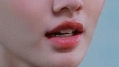 lookmhee's lips (@lookmheeslips) on Twitter photo 