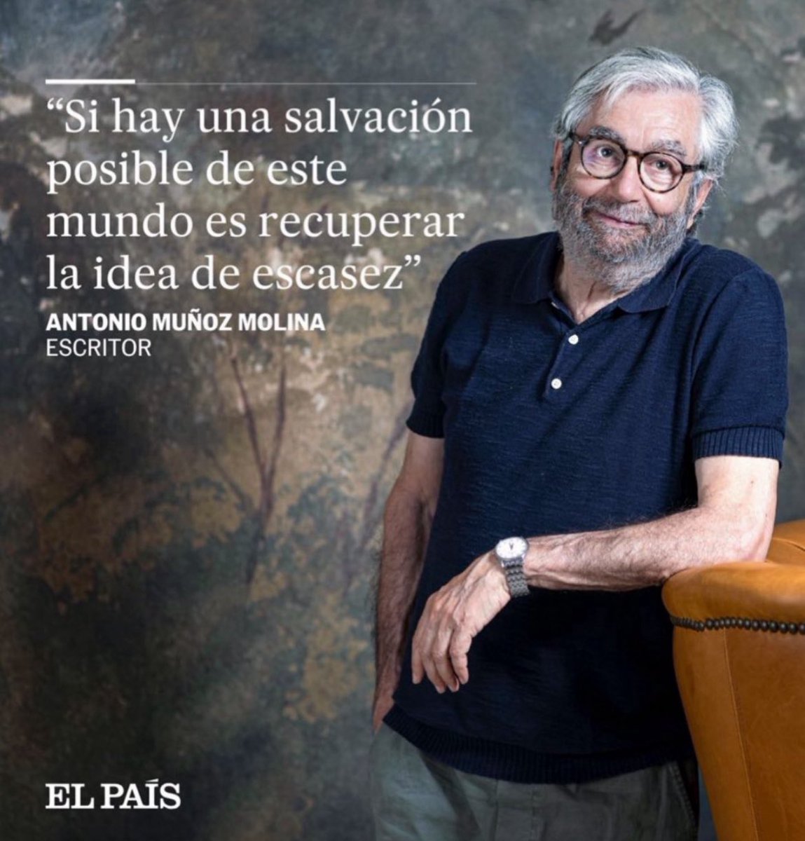 Si nos cuentan que con Franco había escasez y Antonio Muñoz Molina desea escasez
¿Antonio Muñoz Molina es franquista?
