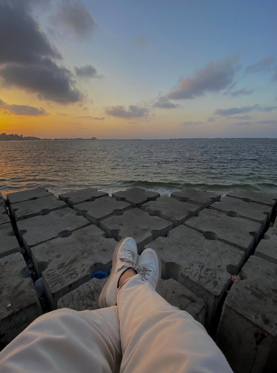 el5oly162's tweet photo. 🌊🧡 https://t.co/g8hRMA3C2g