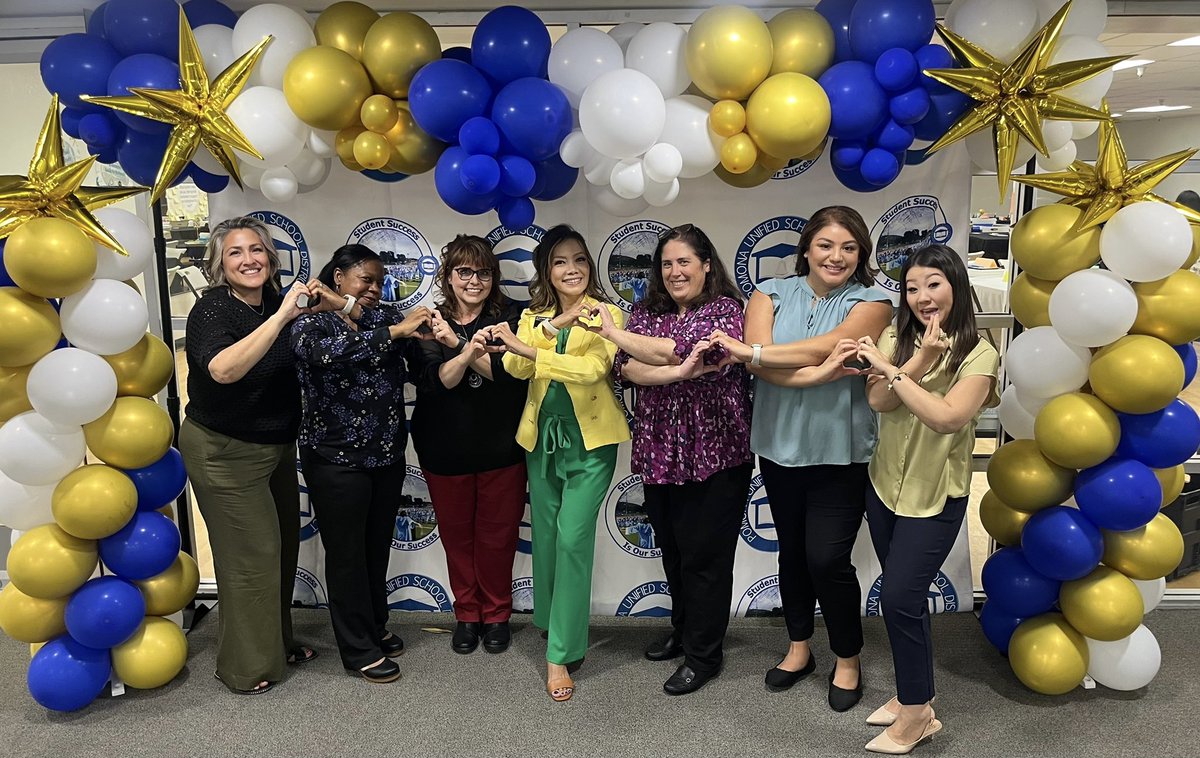 2KatShoPUSD's tweet photo. Intentionality matters at @PomonaUnified! ๐ @PUSDEquityPL kicked off NewTeacherOrientation centering #CulturallyResponsive Practice-knowing who we serve,valuing stus&families as assets&validating cultural identities as the foundation of equity.These are the expectations for ALL! https://t.co/YImeNWPvfs