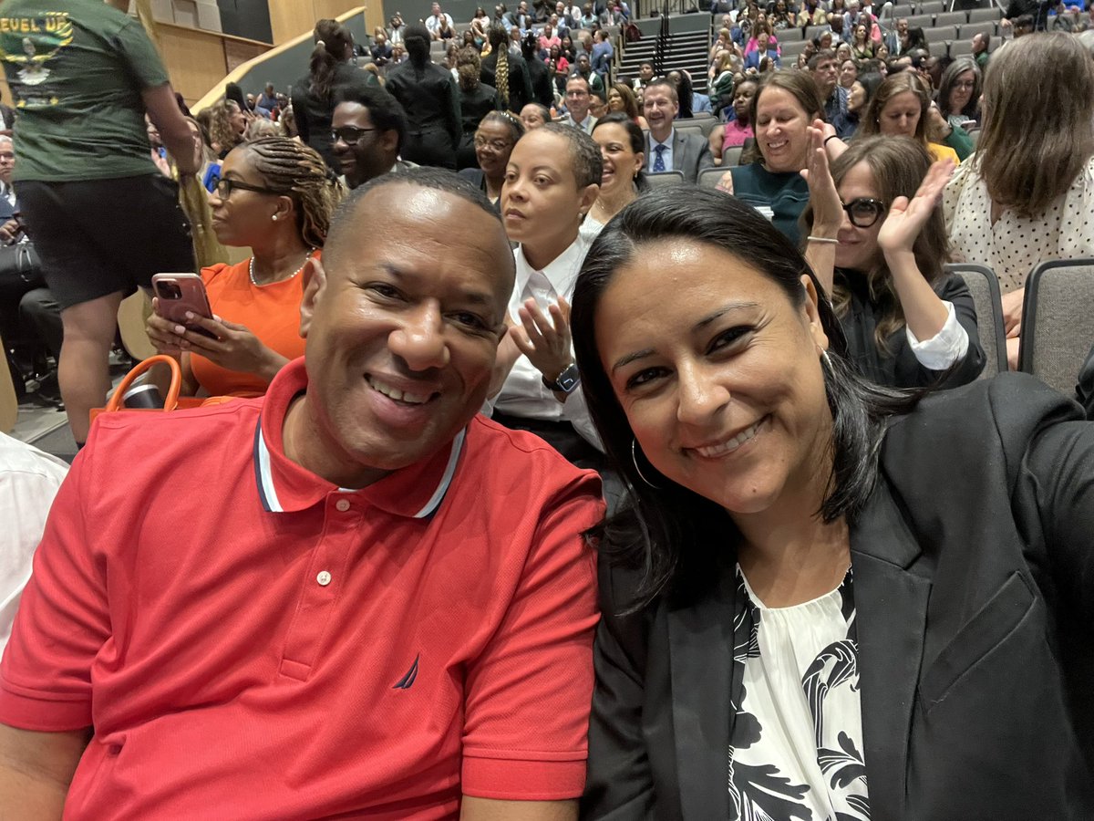 Norma Villavicencio tweet media