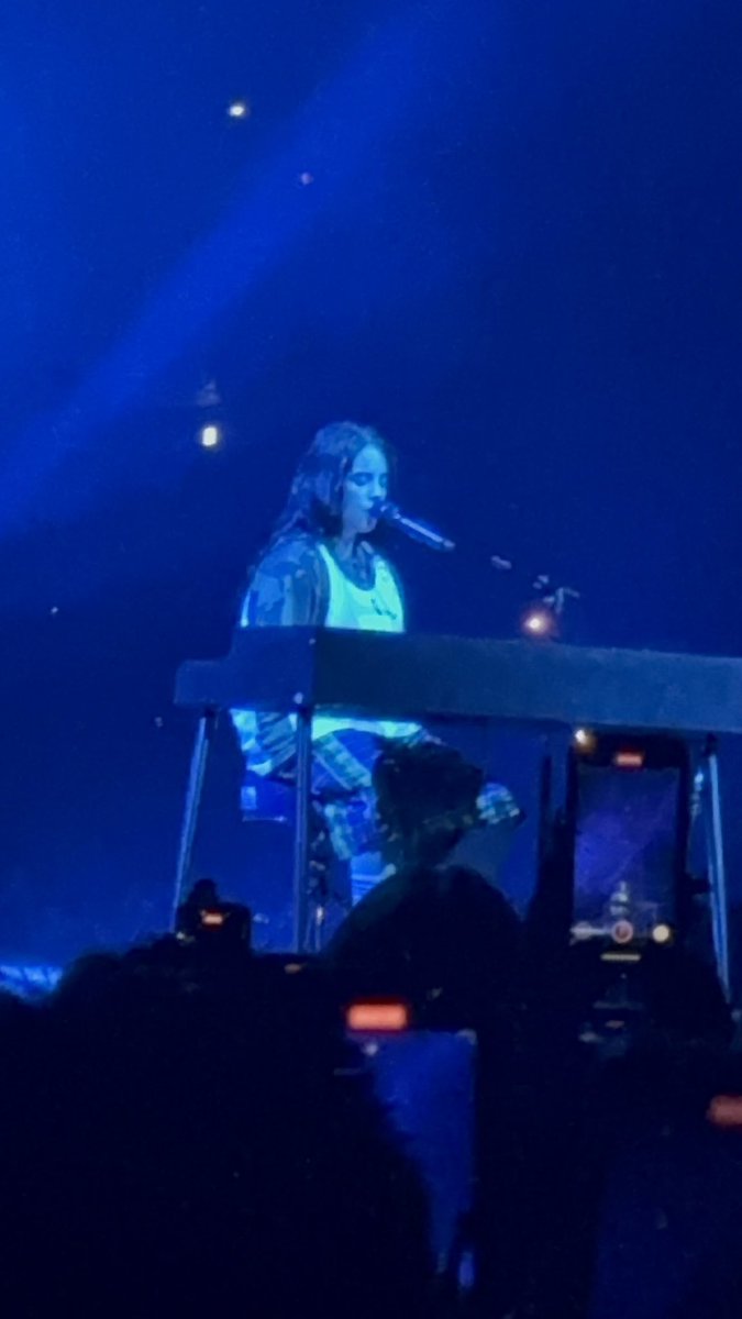 im obsessed with her so much めちゃ楽しかった😻😿
#BillieEilish #hmhastokyo #ビリーアイリッシュ