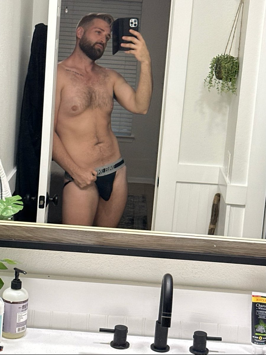 Laviathan19's tweet photo. Haven’t broken out this #jockstrap in a while! #gays #hunk #thick https://t.co/kkddY2PCcX