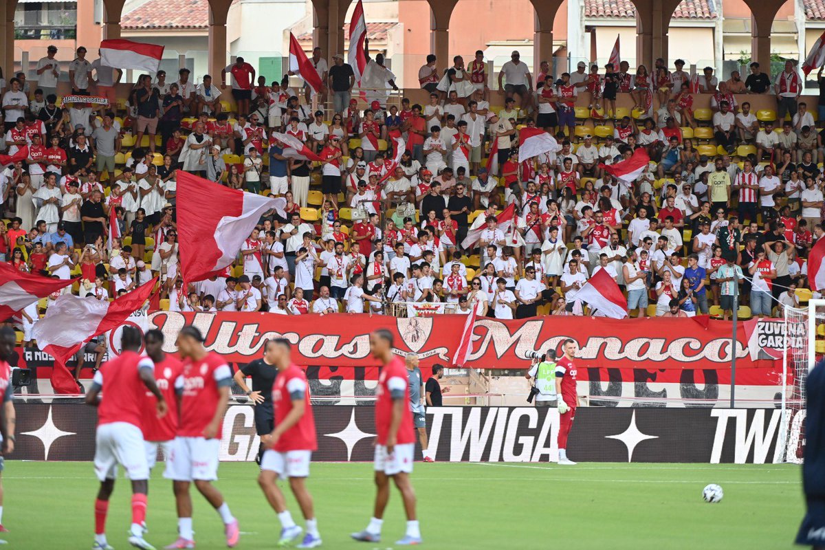 SimoneRovera's tweet image. Retour à la maison 
Première de la saison

Daghe #ASM 
❤️🤍