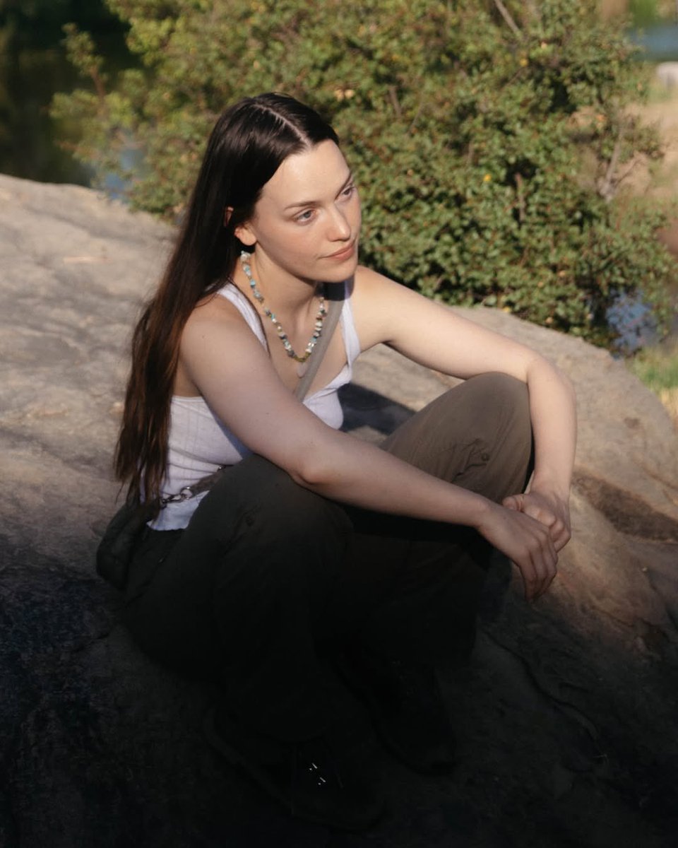 Portal Victoria Pedretti Brasil tweet media