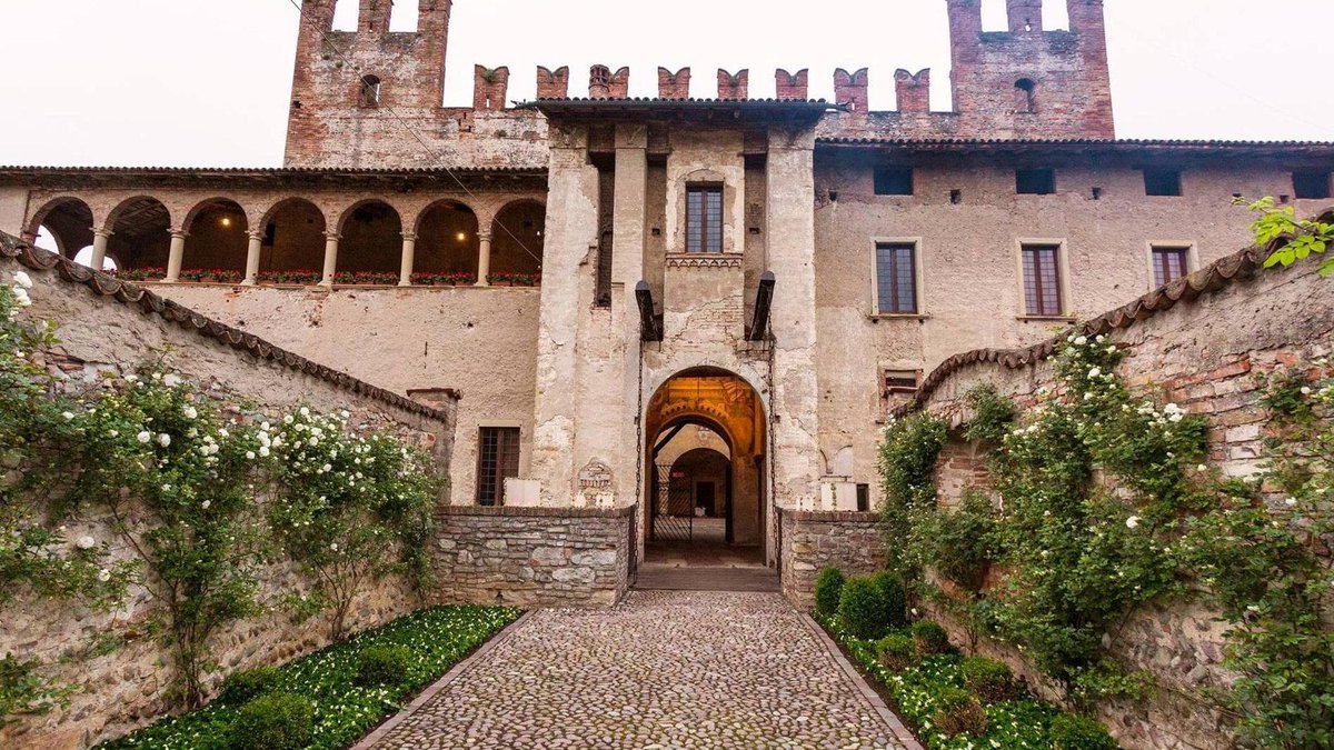 Segreti, intrighi e misteri: un percorso nella storia tra i castelli di Lombardia milano.repubblica.it/cronaca/2025/0…