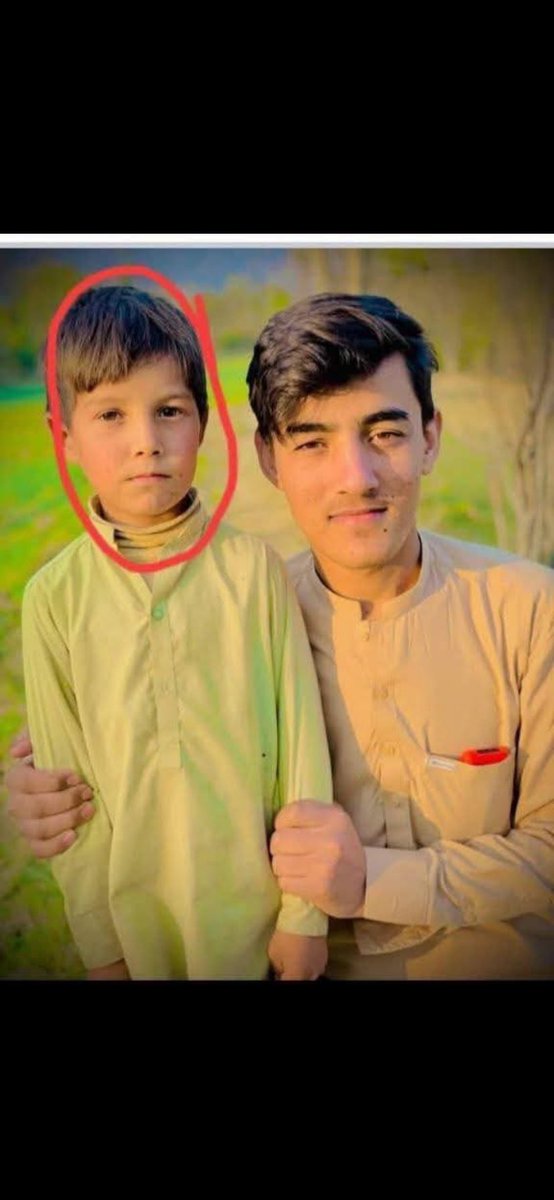 callmesalttttt's tweet photo. @Shayaanfcb_ @_rawnreal Ye bacha bhi terrorist tha iske body ko phad liya bomb se?Apka fauj dollars k lye or 85% budget k lye 75000 pashtuns ko murder karen or phir ap jese pathar k dil kahen k ni ye sab 75000 terrorists thay inhe marna chahye phir gaza k support mai stories lgayen, tu ye israel ni hwa? https://t.co/Ms0fql1AJ2