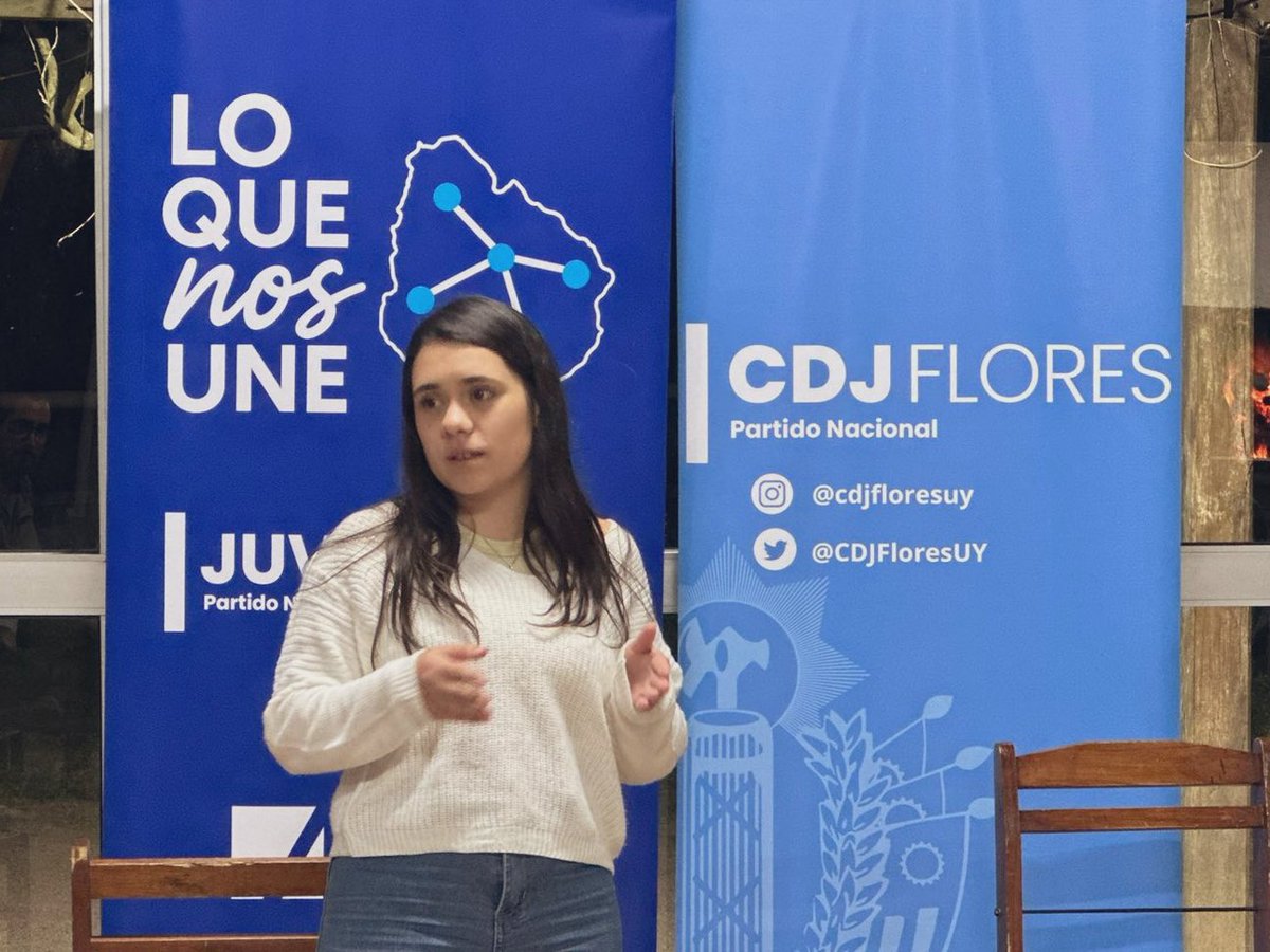 + EDUCACIÓN + EMPLEO

Conversamos sobre la diversidad de la oferta educativa y los desafíos de la educación en el debate público, con foco en el encuentro de los jóvenes con sus experiencias laborales.

<a href="/FromagetMica/">Mica Fromaget</a>
