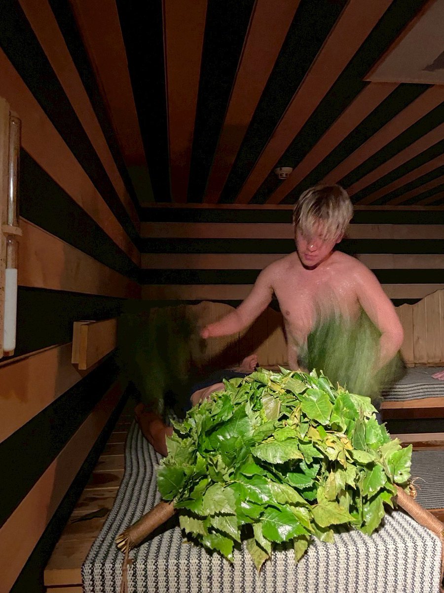 パリーシュク君塚🌿 (@rryyuto37) on Twitter photo 【9月のウィスキングご予約受付中📣🌿】
心に寄り添い、身体を解きほぐす。
植物のやさしさが導く、静かな癒しのひととき。
📅9/1(月)・9/20(土)・9/29(月)
各日 13:50 / 16:00 / 18:10
*場所
船橋 Re: PRIVATE SAUNA
ご予約はこちらからお願いします👇🌱
beauty.hotpepper.jp/CSP/kr/reserve… 【9月のウィスキングご予約受付中📣🌿】
心に寄り添い、身体を解きほぐす。
植物のやさしさが導く、静かな癒しのひととき。
📅9/1(月)・9/20(土)・9/29(月)
各日 13:50 / 16:00 / 18:10
*場所
船橋 Re: PRIVATE SAUNA
ご予約はこちらからお願いします👇🌱
beauty.hotpepper.jp/CSP/kr/reserve…