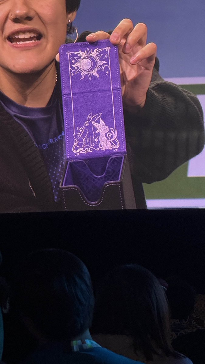 UnknownCollect tweet media