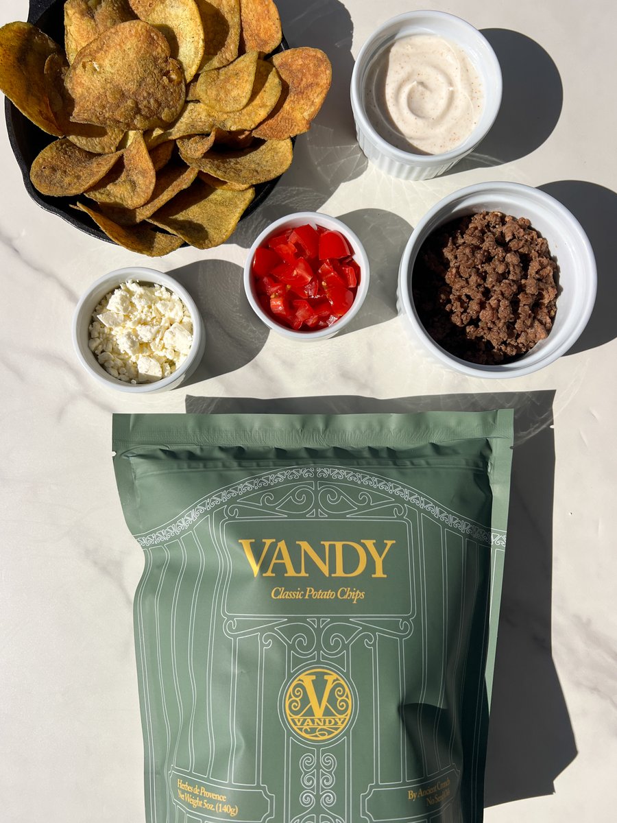 Vandy_Crisps's tweet image. You can make nachos with potato chips too btw...