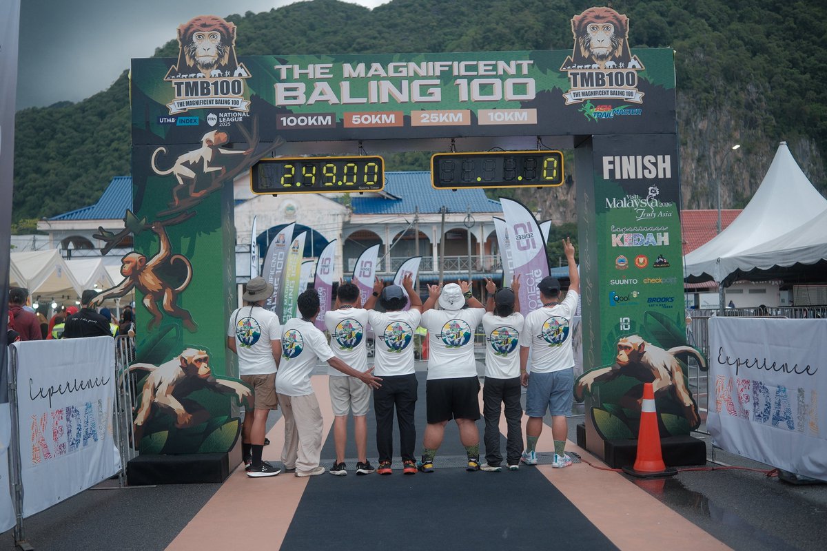 twtmarathon tweet media