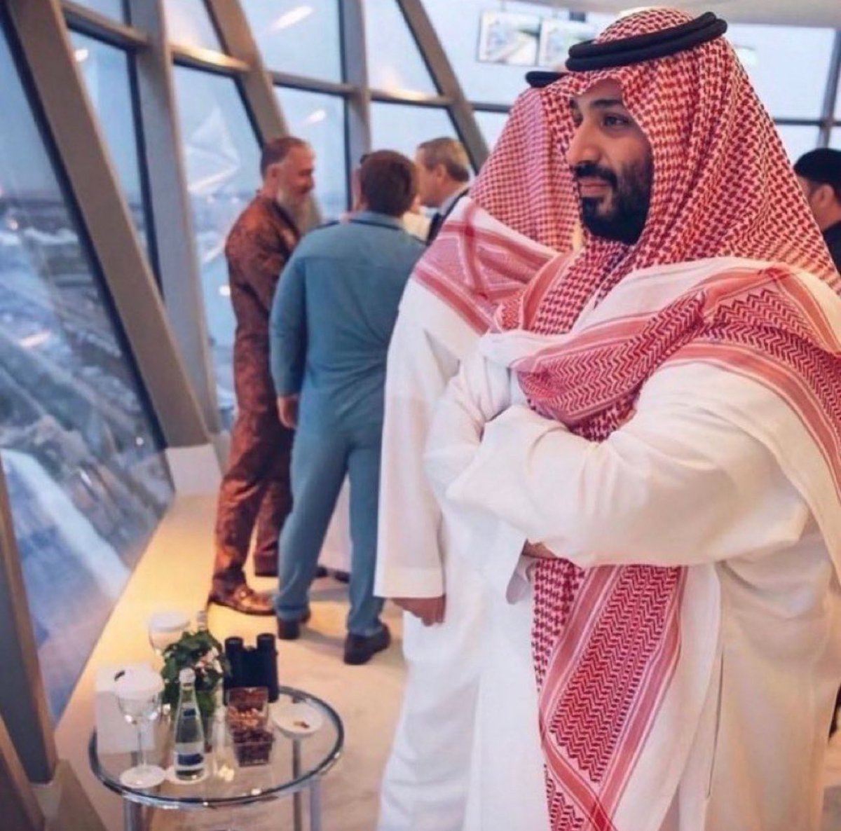 يا وهاب، أكرمه بخيرٍ دائم، وعزٍ قائم، ونصرٍ مبين ،،،..