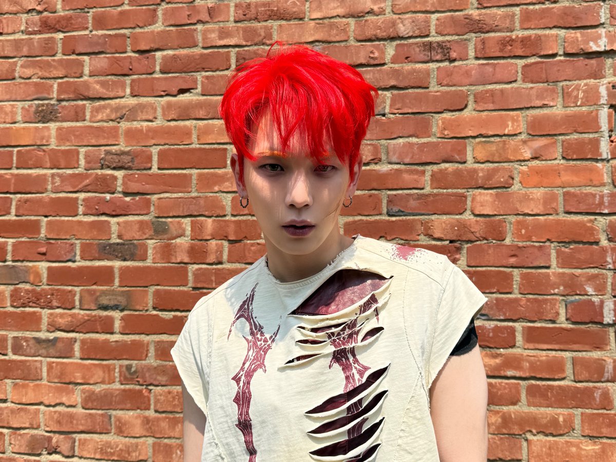 SHINee's tweet photo. You can't go back

#KEY #키 
#HUNTER #KEY_HUNTER  
#SHINee #샤이니 https://t.co/07RgiSMD6O
