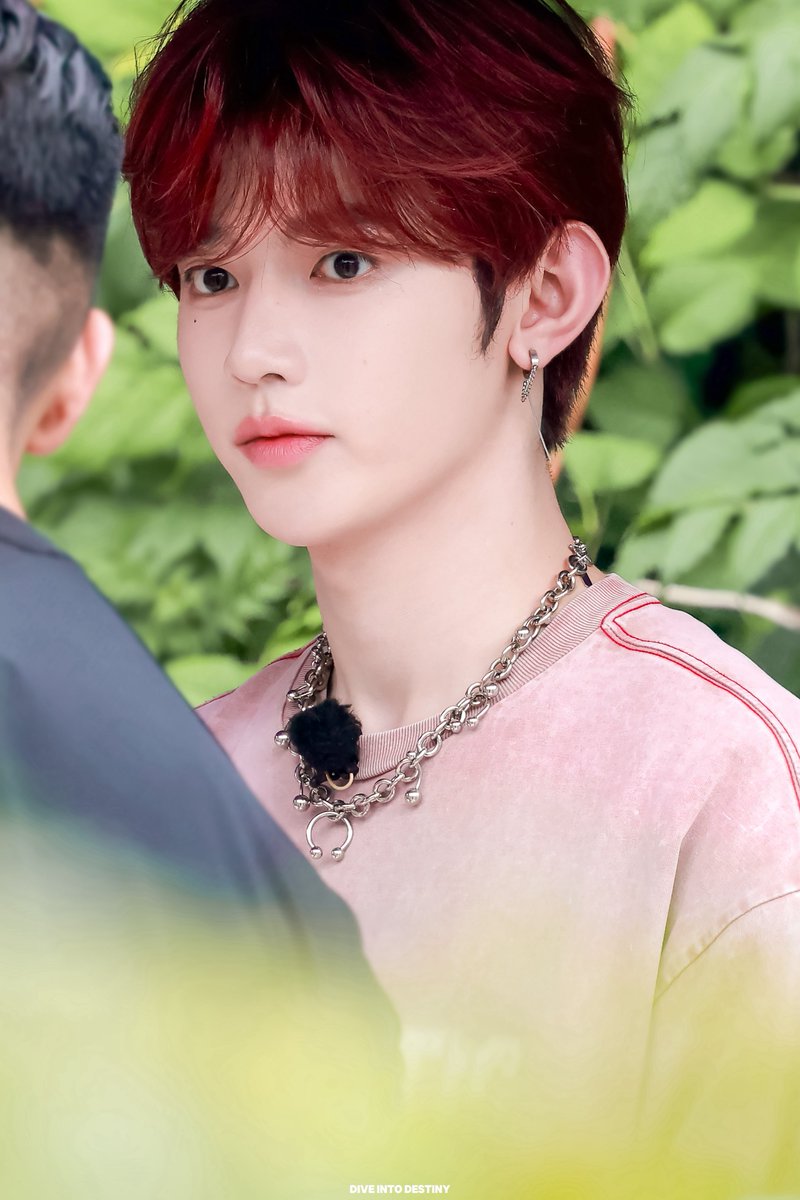 diveintodestiny's tweet photo. 250811 반짝투어

체리 에이드보다 더 상큼해

#장하오 #ZHANGHAO #章昊 #ジャンハオ #제로배이스원 #ZEROBASEONE #ZB1 https://t.co/De00KaZUci