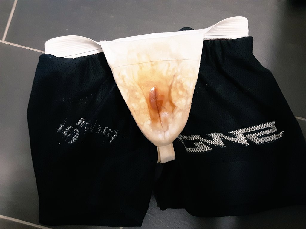 dirtyundies tweet media