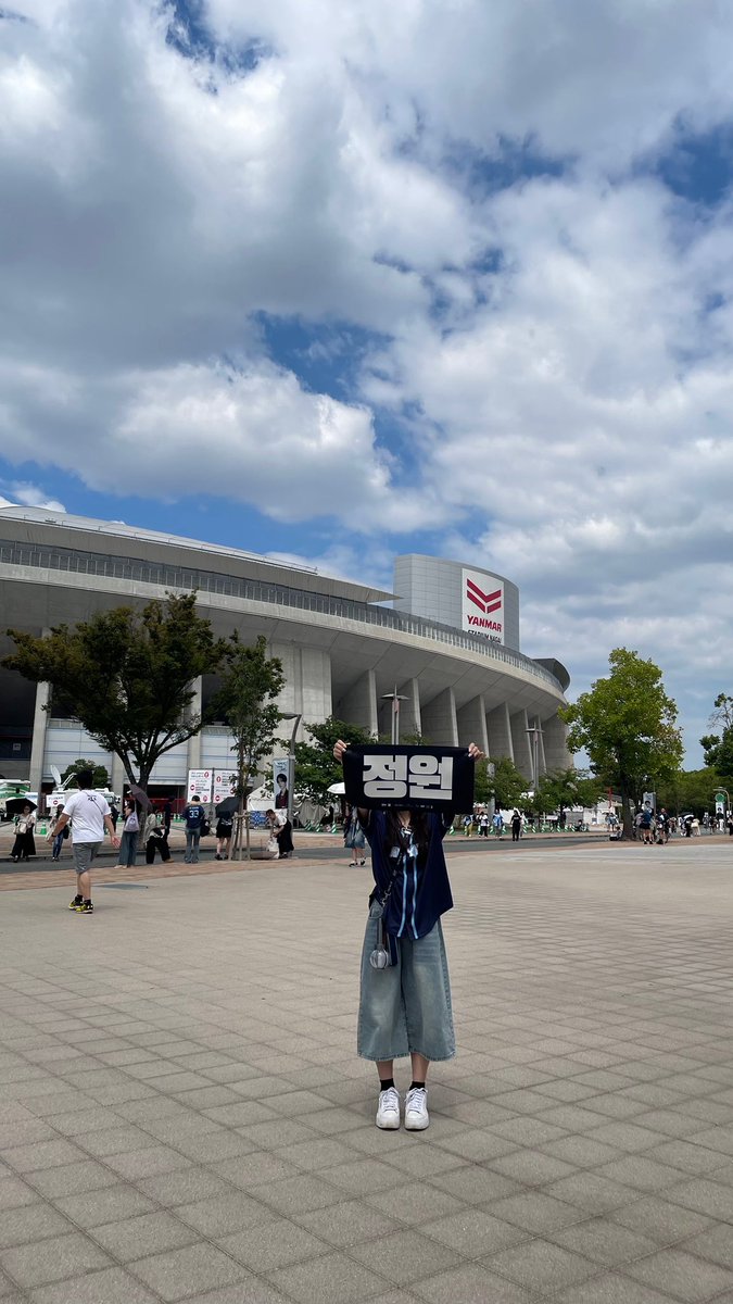 あおい tweet media