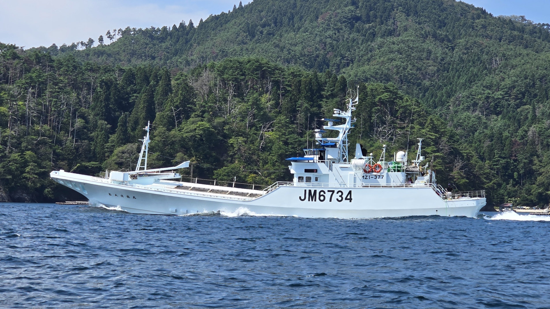 極上船置物　最大長さ約19㎝　169g 東Y7-0708⭐︎2F 置物 オブジェ 30cm 帆船モデル モデルボート 海賊船 帆船模型
