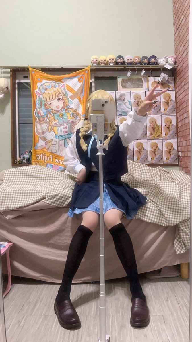 コミケ行かずに✌️