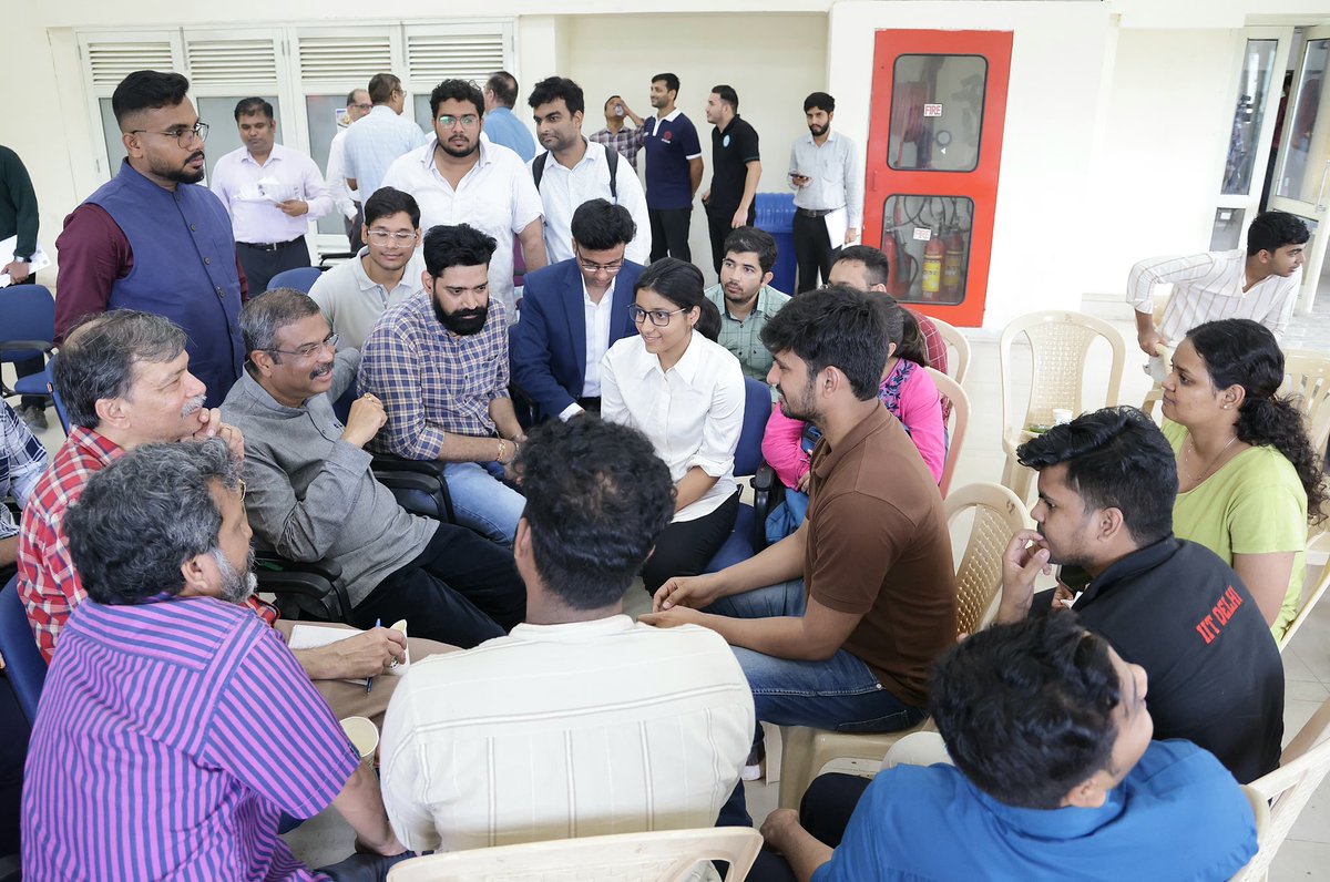 Dharmendra Pradhan tweet media