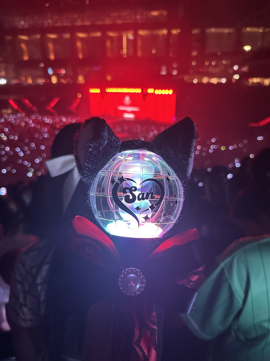 amb ౨ৎ tweet media