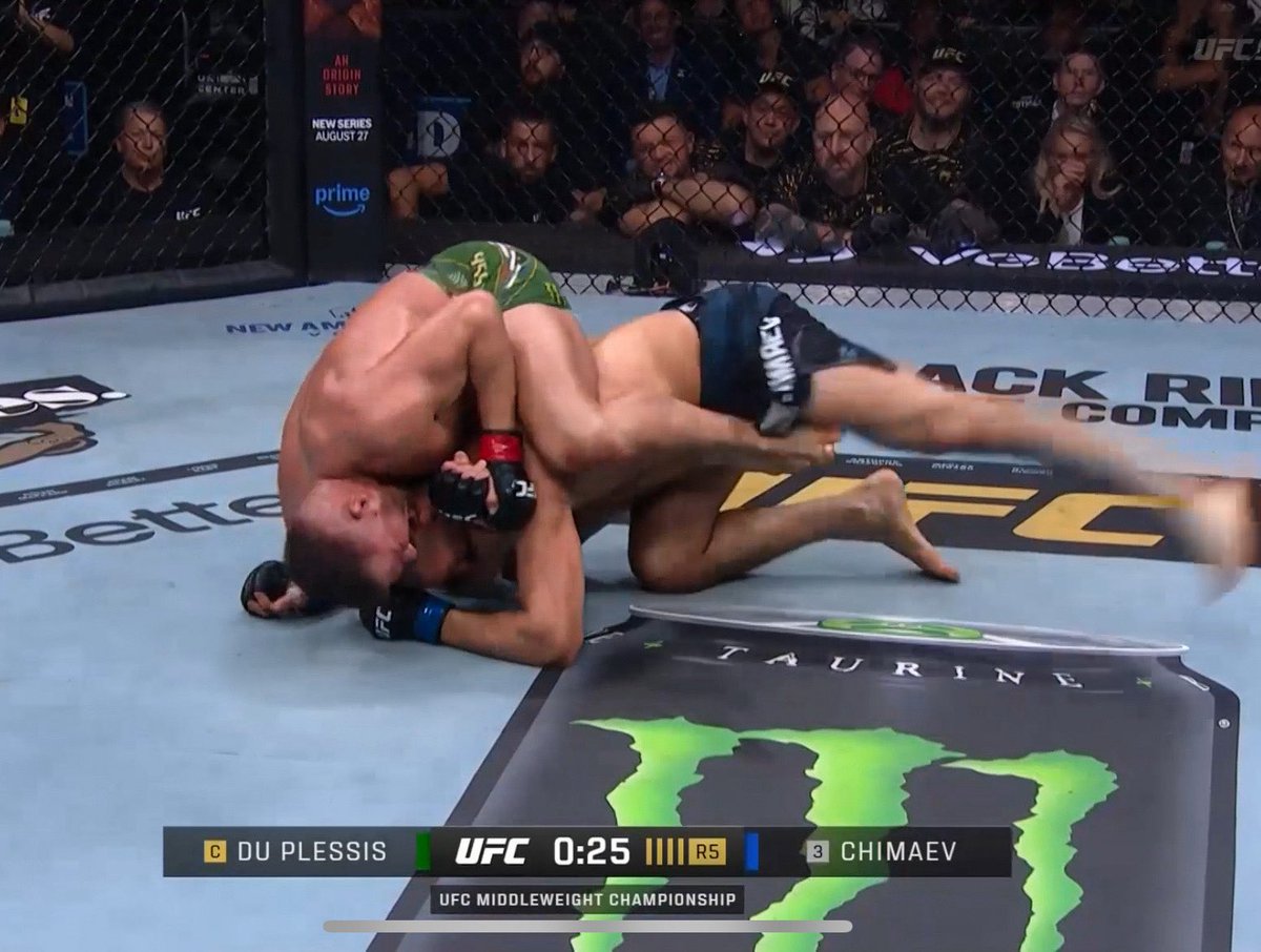 لدي اعتراف هنا جاني مغص