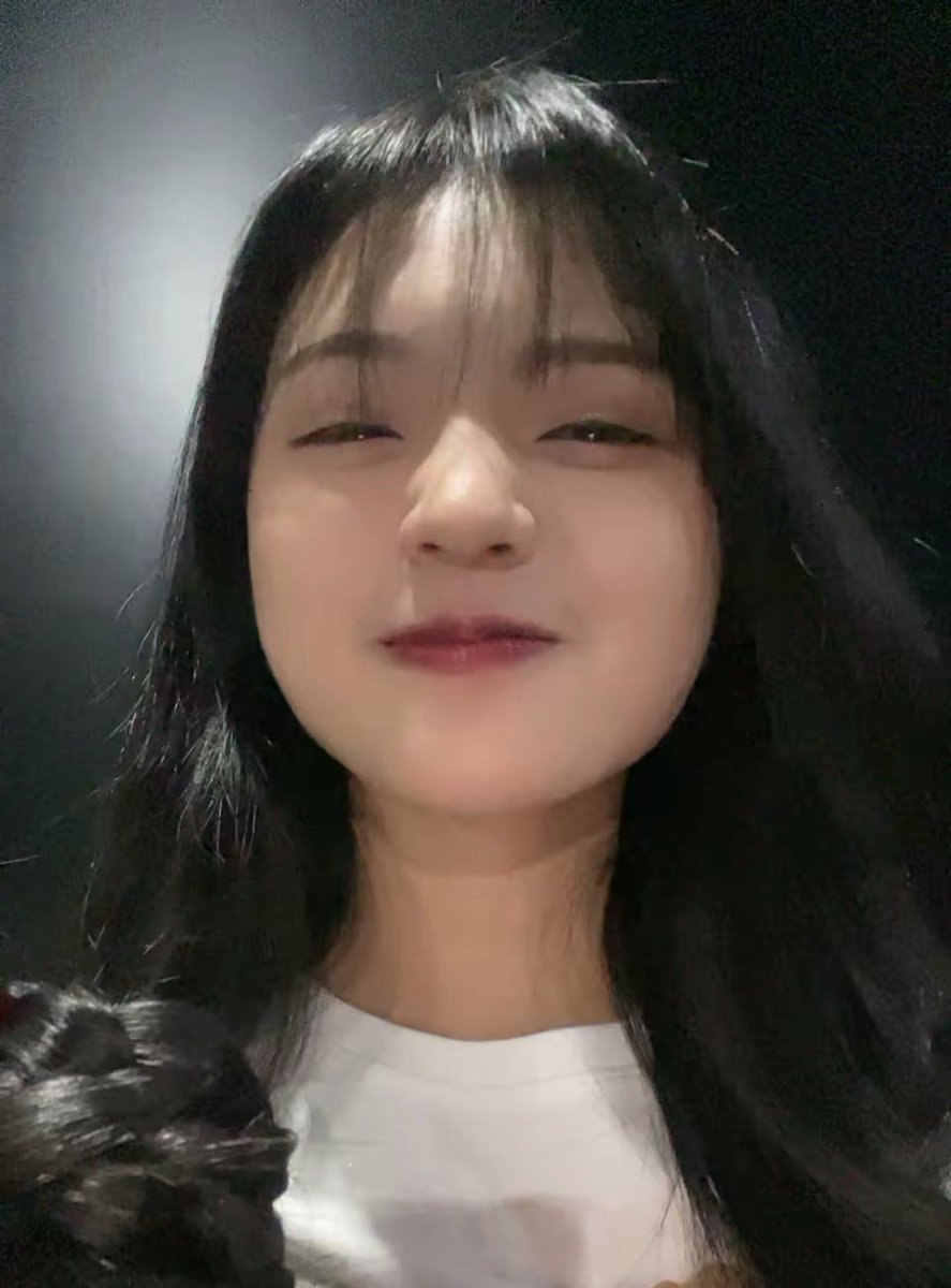 elladelinho's tweet photo. emang iya kalo senyum matanya ilang?🤭👀
@Y_CynthiaJKT48
#jeketiselcaday #jsd #aegyosal #beautifulbeast #beautyandthebeast https://t.co/b6M3i2BiVR