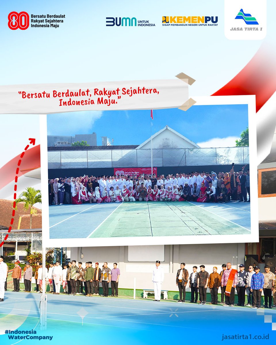 perumjasatirta1's tweet photo. Hi JTzen 👋✨

Pagi ini, suasana Lapangan Tenis Kantor Pusat Perum Jasa Tirta I terasa begitu khidmat. Seluruh insan PJT I berkumpul dalam Upacara Bendera memperingati HUT Kemerdekaan Republik Indonesia ke-80.

Upacara dipimpin langsung oleh Direktur Utama, Bapak Fahmi Hidayat, https://t.co/tYcnH9Dto9