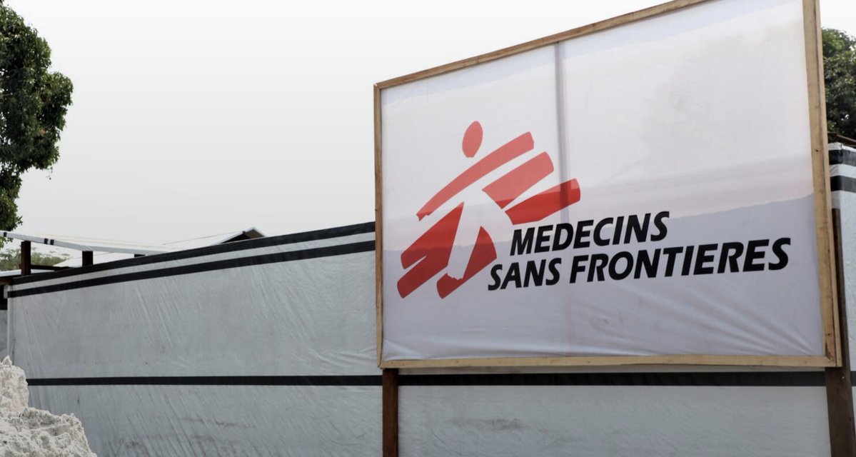 Brigade juive (@brigadejuive) on Twitter photo La Fondation humanitaire de Gaza a révélé hier que Médecins sans frontières <a href="/MSF_france/">MSF France</a> avait refusé de soigner 20 travailleurs humanitaires de la GHF blessés par le Hamas, les laissant mourir dans la cour de l'hôpital Nasser a Khan Younes. La Fondation humanitaire de Gaza a révélé hier que Médecins sans frontières <a href="/MSF_france/">MSF France</a> avait refusé de soigner 20 travailleurs humanitaires de la GHF blessés par le Hamas, les laissant mourir dans la cour de l'hôpital Nasser a Khan Younes.