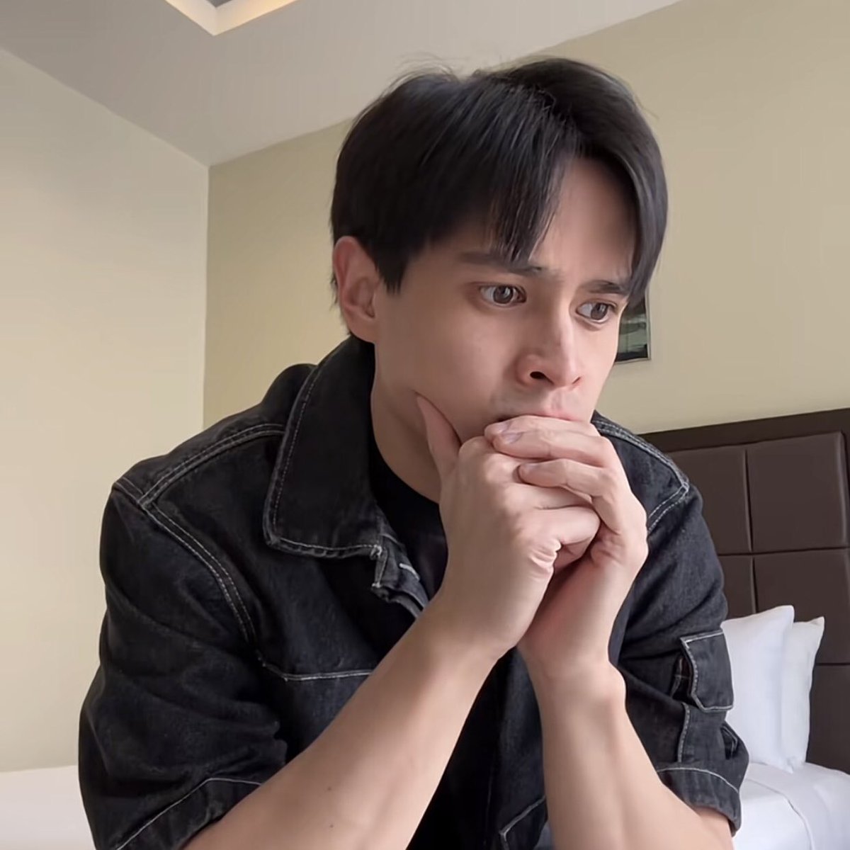 fleetingquill's tweet image. average wasabi listening experience
RALPHVEE FOR WASABI MV