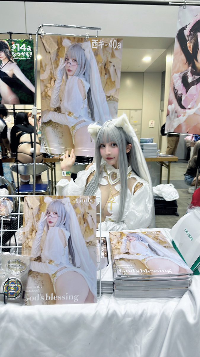 シスター服でブース立ってます⛪️

2025.08.17 sun  📍東京ビッグサイト
西地区"き"ブロック-40a（西ホール）

#C106コスプレ #C106 https://t.co/vlGsXpOk9W