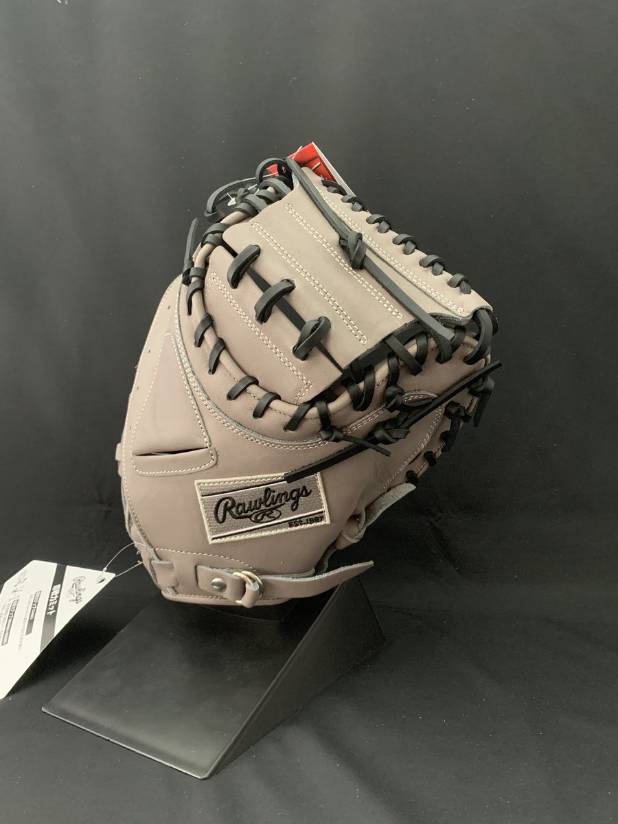 info42648043's tweet photo. Rawrings
2025秋冬NEW Model 軟式ミット
HYPER TECH R2G
R2G(READY TO GO!)
即使用を可能とするSoft Break-in仕上げ☝️
型番:キャッチャーミット 2AF型
カラー:GRY(グレー)
素材:天然皮革
価格:税込19,800円→すみれ価格は…
#すみれスポーツ #rawrings #hyperteck #軟式グラブ #14900 https://t.co/CD8IoCmPK4