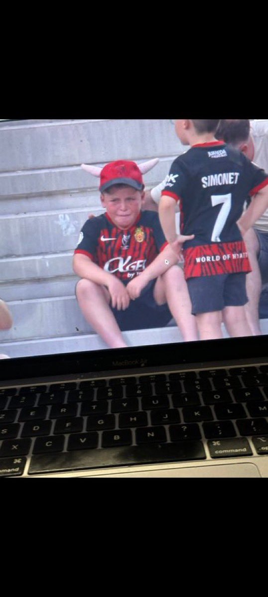 Sindika après avoir constaté qu’ils n’ont pas dit son nom 🤣🤣🤣.