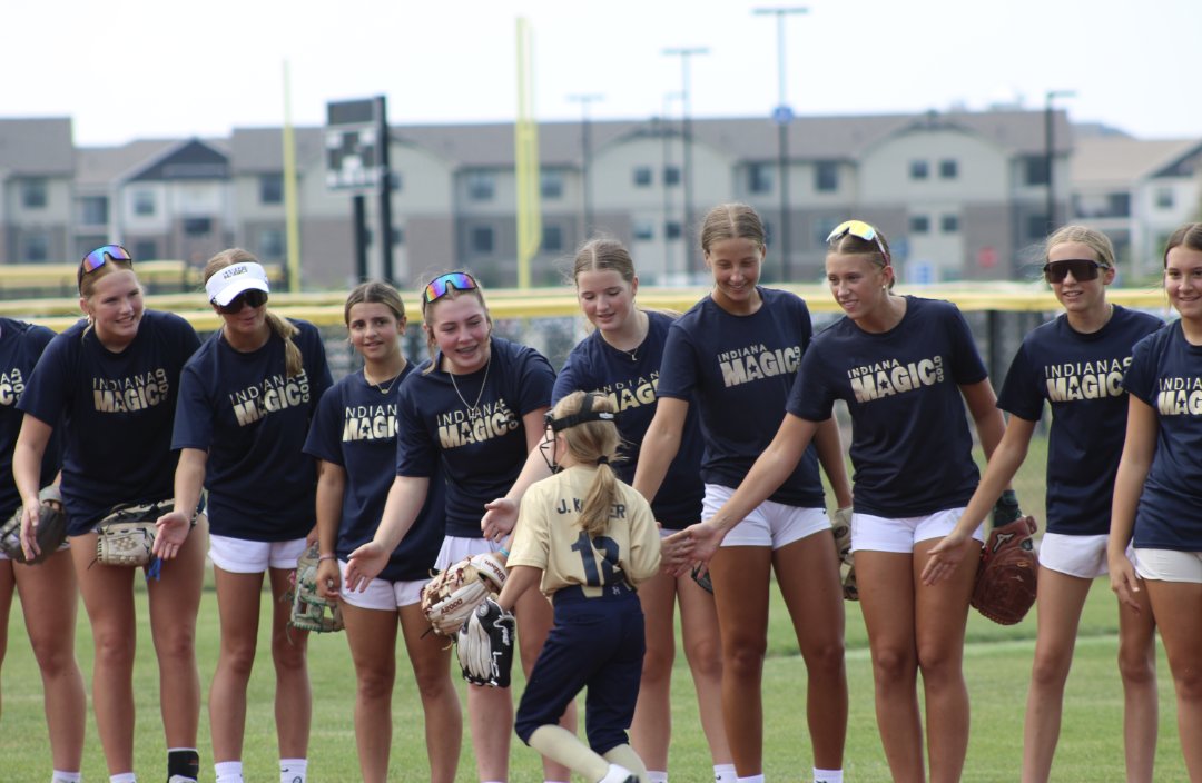 What a fantastic day <a href="/MagicGoldSB/">IN Magic Gold-Green</a> Opening Day! Loved hearing  from a college softball player about her journey through IMG, working with the littles, and officially coming together as a new team. Can't wait to get started in a few weeks🪄⭐ <a href="/thealliancefp/">The Alliance Fastpitch</a>