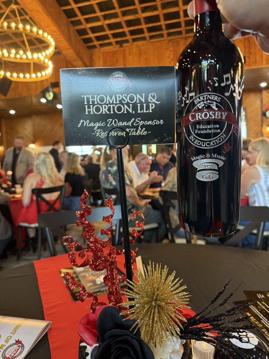 CGilbOldestRule's tweet photo. Proud to be a sponsor of the Crosby ISD Education Foundation gala!  #crosbyisd #thschoollaw https://t.co/eTWewVyUjT