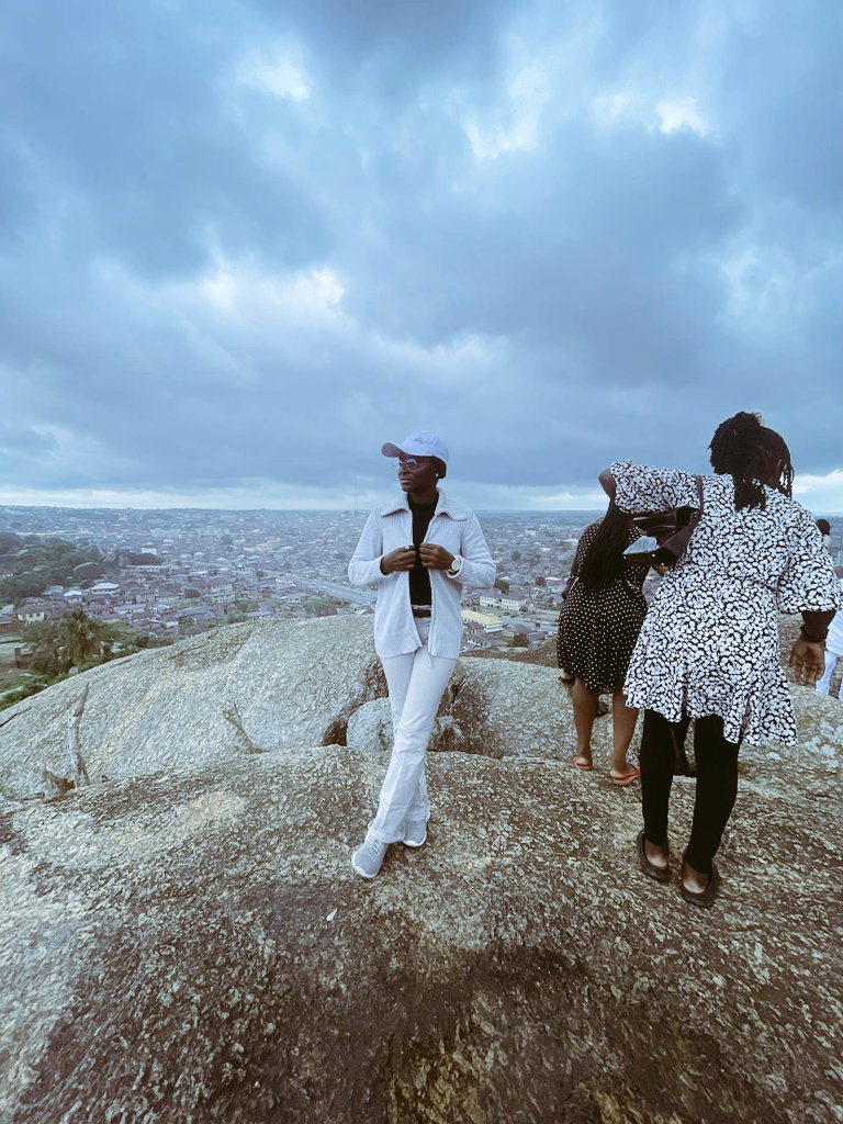 toyoursea18066's tweet image. Had fun exploring Olumo Rock.☺️
#adventure #funtime