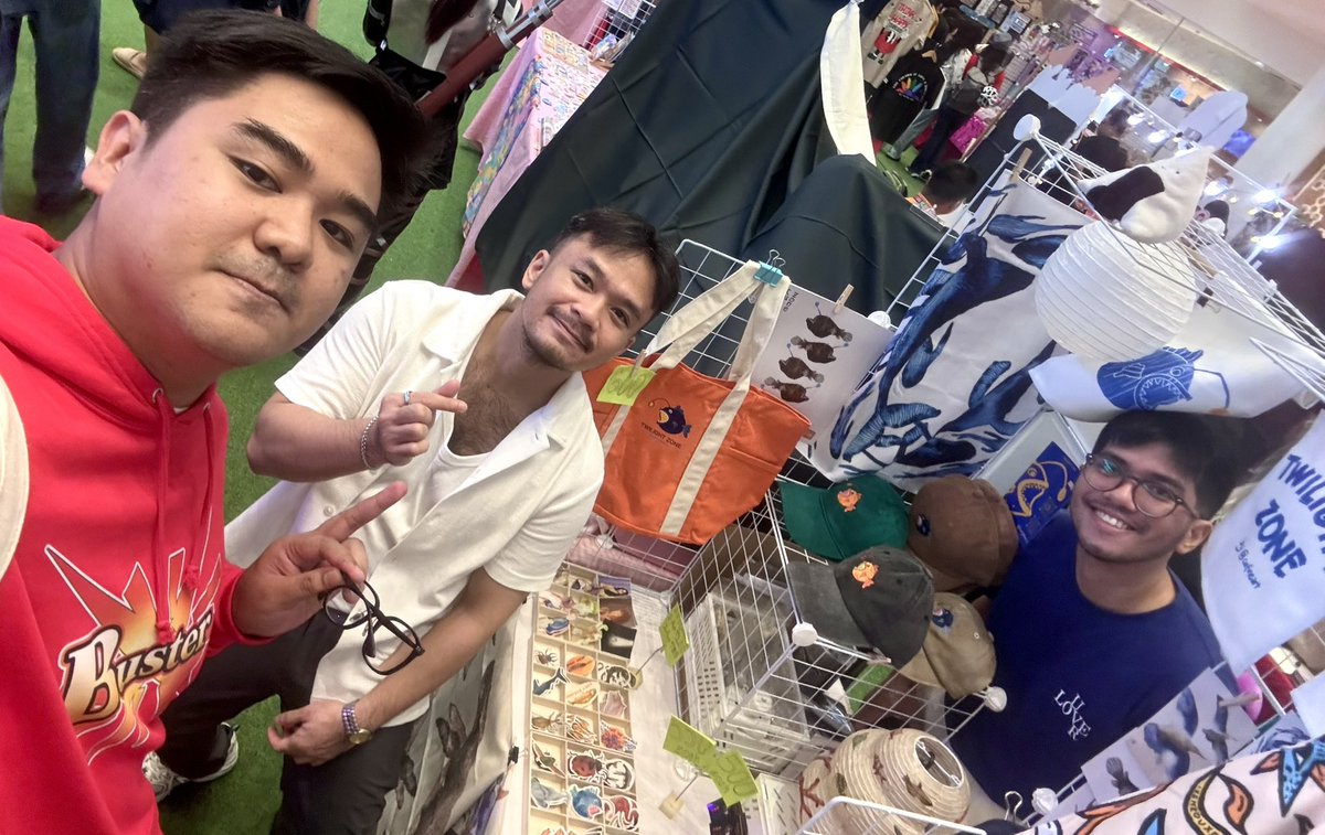 ๐พ๐๐ค๐ฃ๐ ๐ฎ ๐พ๐
- ๐๐ค ๐๐ค (@cjnanquil) on Twitter photo Take home pieces that not only showcase traditional watercolor art, but also carry character, story, and everyday utility. ๐๐จ
Mabuhay kayo salamat <a href="/cufineart/">CU of Twilight Zone โจ๐ก</a> and <a href="/davidocean08/">DO ๐ (Short King)</a> Catch them on Day 3 of Komiket at Ayala Malls Manila Bay ( 10AM - 8PM )
Free entrance โจ Take home pieces that not only showcase traditional watercolor art, but also carry character, story, and everyday utility. ๐๐จ
Mabuhay kayo salamat <a href="/cufineart/">CU of Twilight Zone โจ๐ก</a> and <a href="/davidocean08/">DO ๐ (Short King)</a> Catch them on Day 3 of Komiket at Ayala Malls Manila Bay ( 10AM - 8PM )
Free entrance โจ