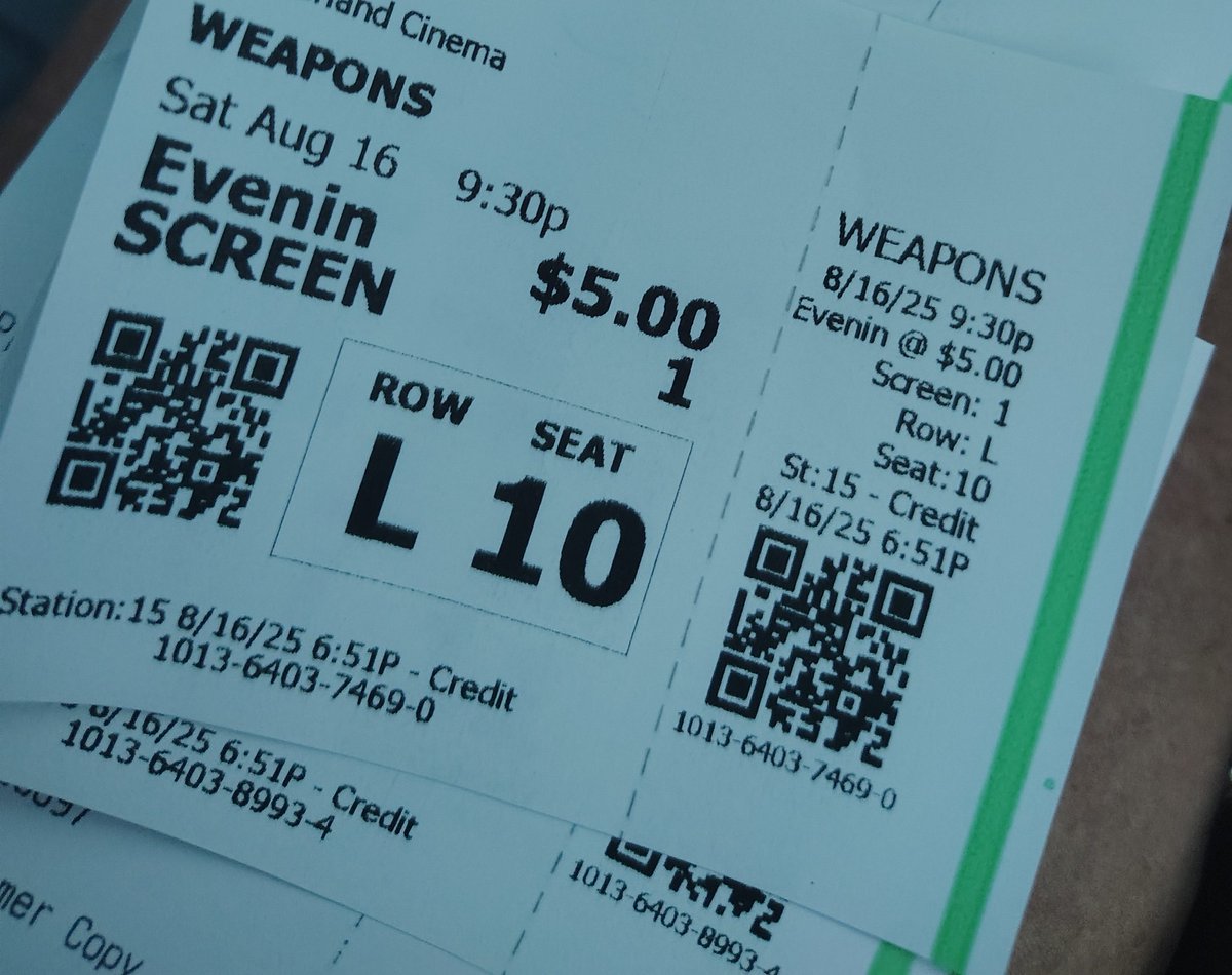 DeejHoneyDrop's tweet photo. About to see!!! ;) Weapons 🍿📽️🎞️🎟️ #movietwit #SaturdayVibes #Summer2025 #vacationfun https://t.co/vkkdEp8hHW