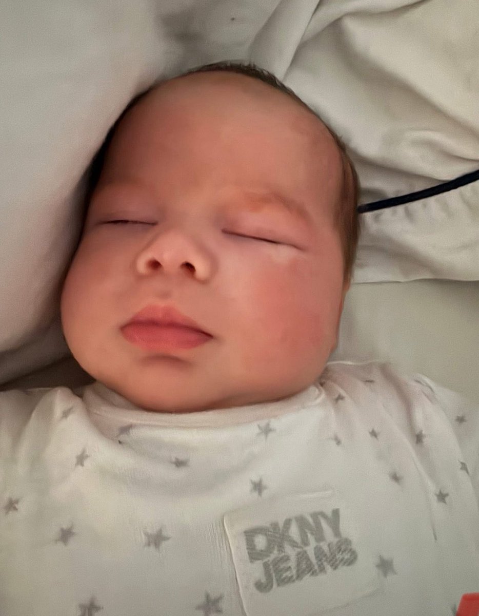 WarwickWawick's tweet photo. Made it to the christening of first great. Grandchild, next step, first Leeds match Monday. Then get thru chemo #FCUKCANCER - #NEVERSURRENDER - #MOT 

Donate here direct to  
@macmillancancer 
👉🏻
https://t.co/Ga81yTIEjW https://t.co/Rut5CYBkeX