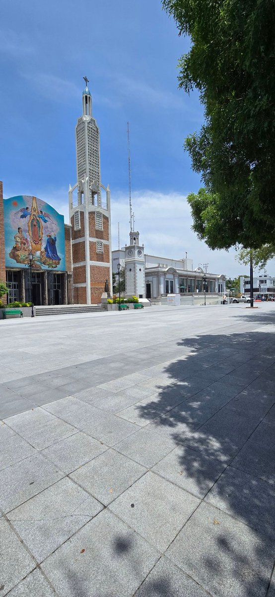 Buenas tardes desde la villa de Guadalupe
Guadalupe, Nuevo León
Sigo a todos de vuelta #SiguemeYTeSigo #ifb