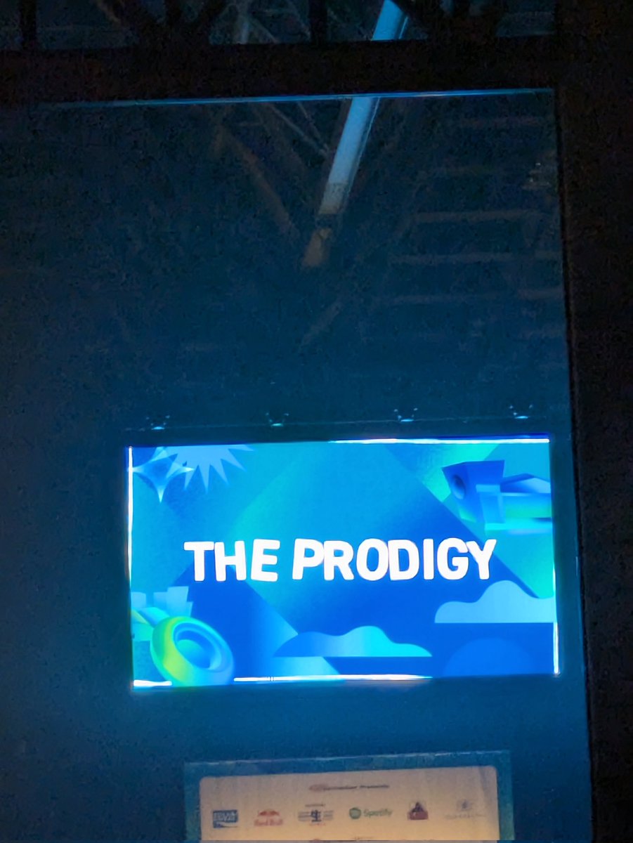 PRODIGYはすげーわ
PRODIGY目当てで行ってよかった
もう見れないかも