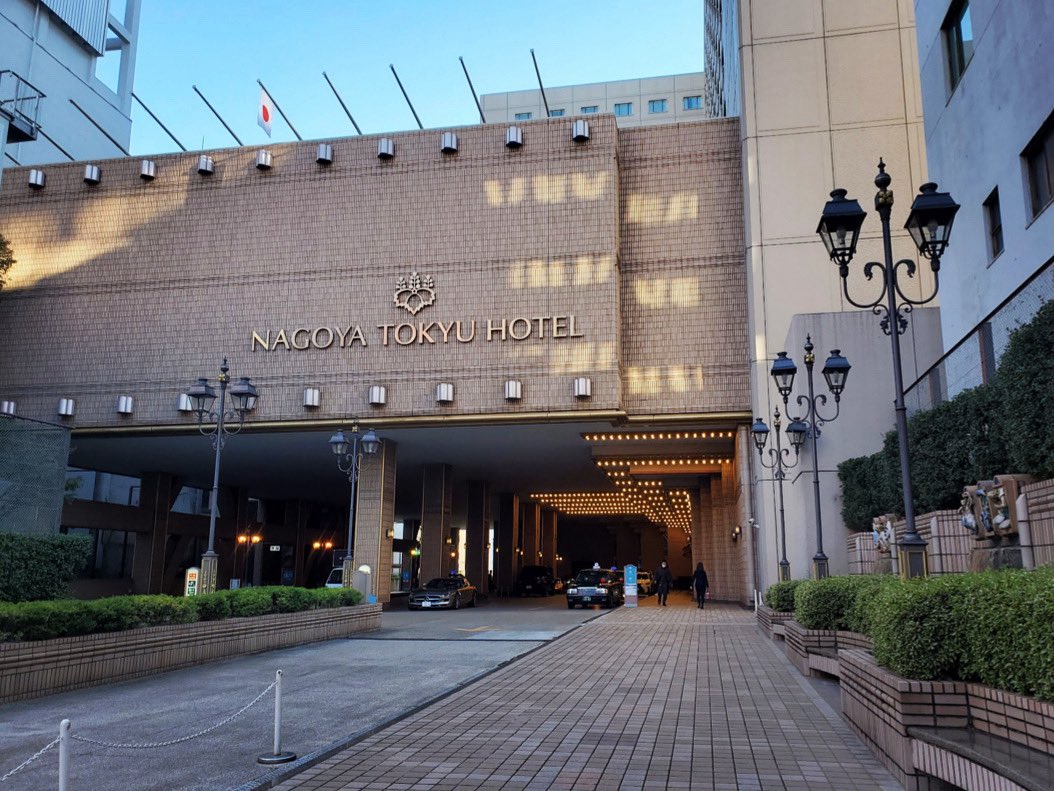 ymsound's tweet photo. 金曜日は　いつも仲良くさせて頂いてる
アイドルさんの撮影でしたー
ホテル内の写真館を利用してでした
新鮮な　しかも良い環境でした。 https://t.co/sHMfhkvdtS