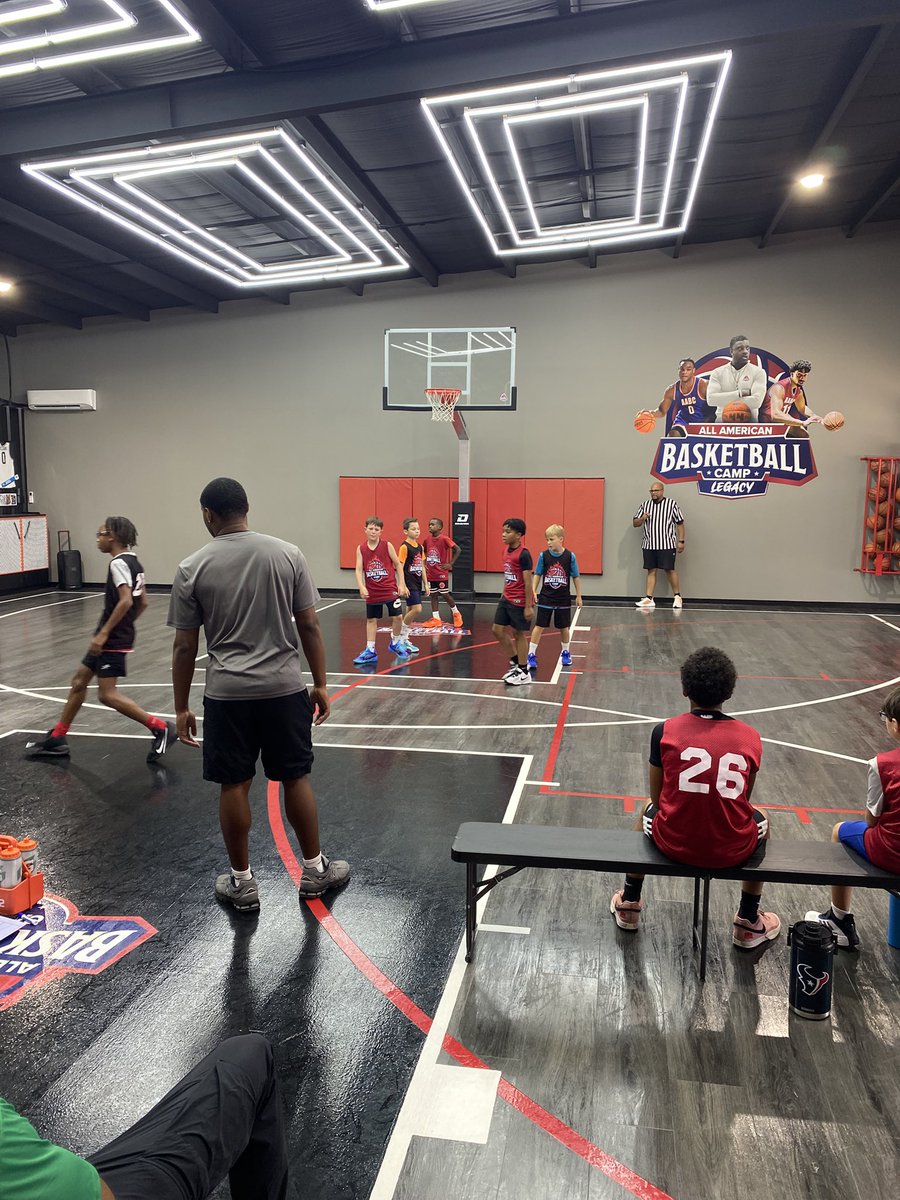 3v3 Tournament was a HUGE success!  Great turnout in all Divisions…great competition!🔥