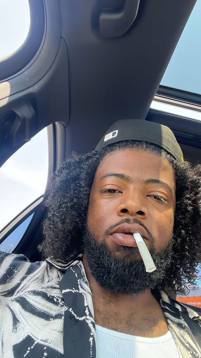 shadedhimself's tweet photo. https://t.co/Zf8NLwpewD