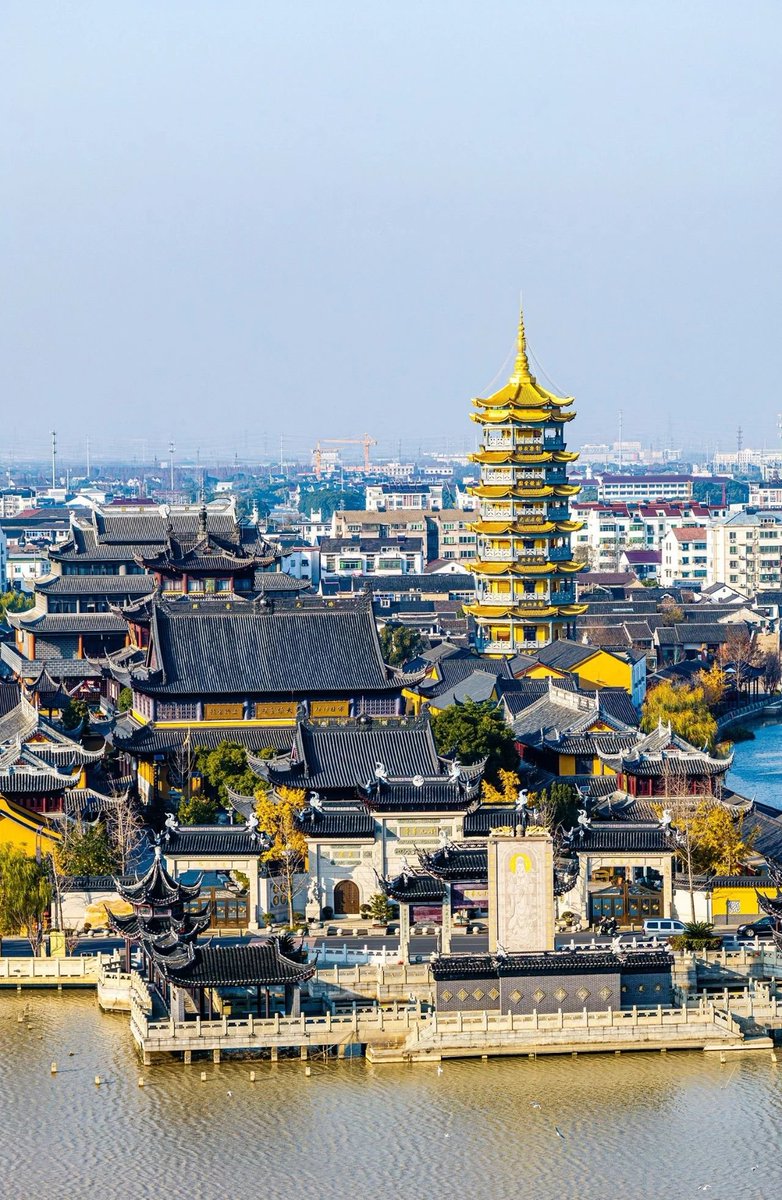 江苏•苏州
平望小九华寺