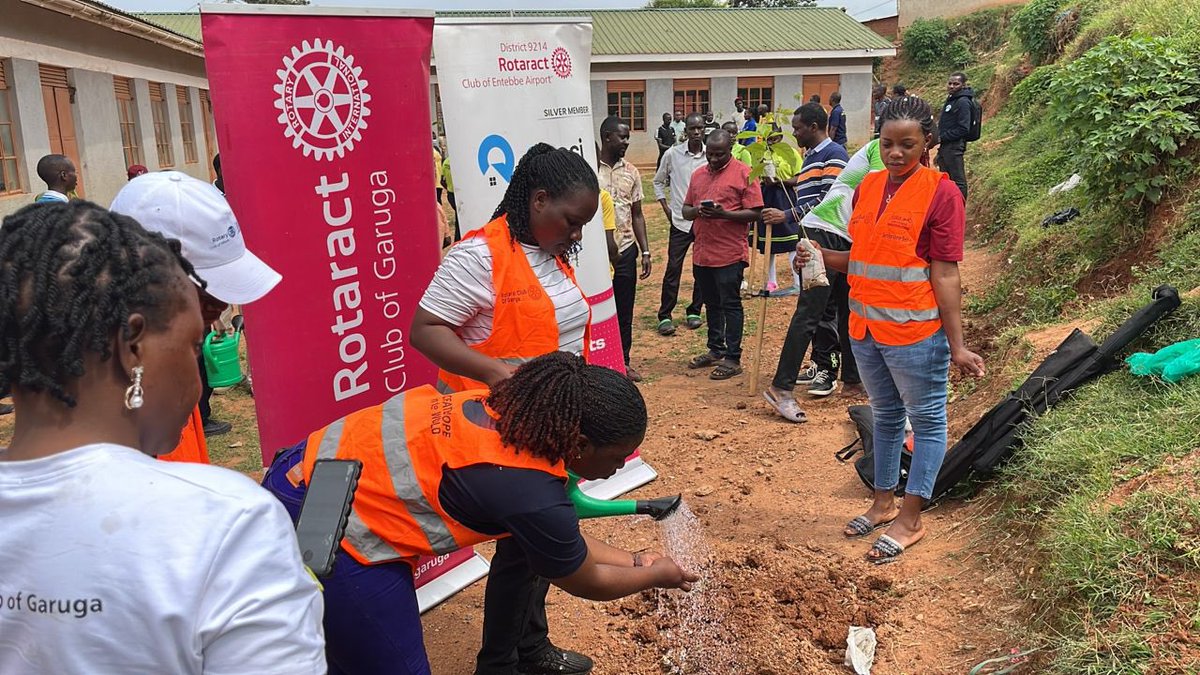 ROTARACT CLUB OF ENTEBBE AIRPORT-THE PILOTS ✈✈ tweet media