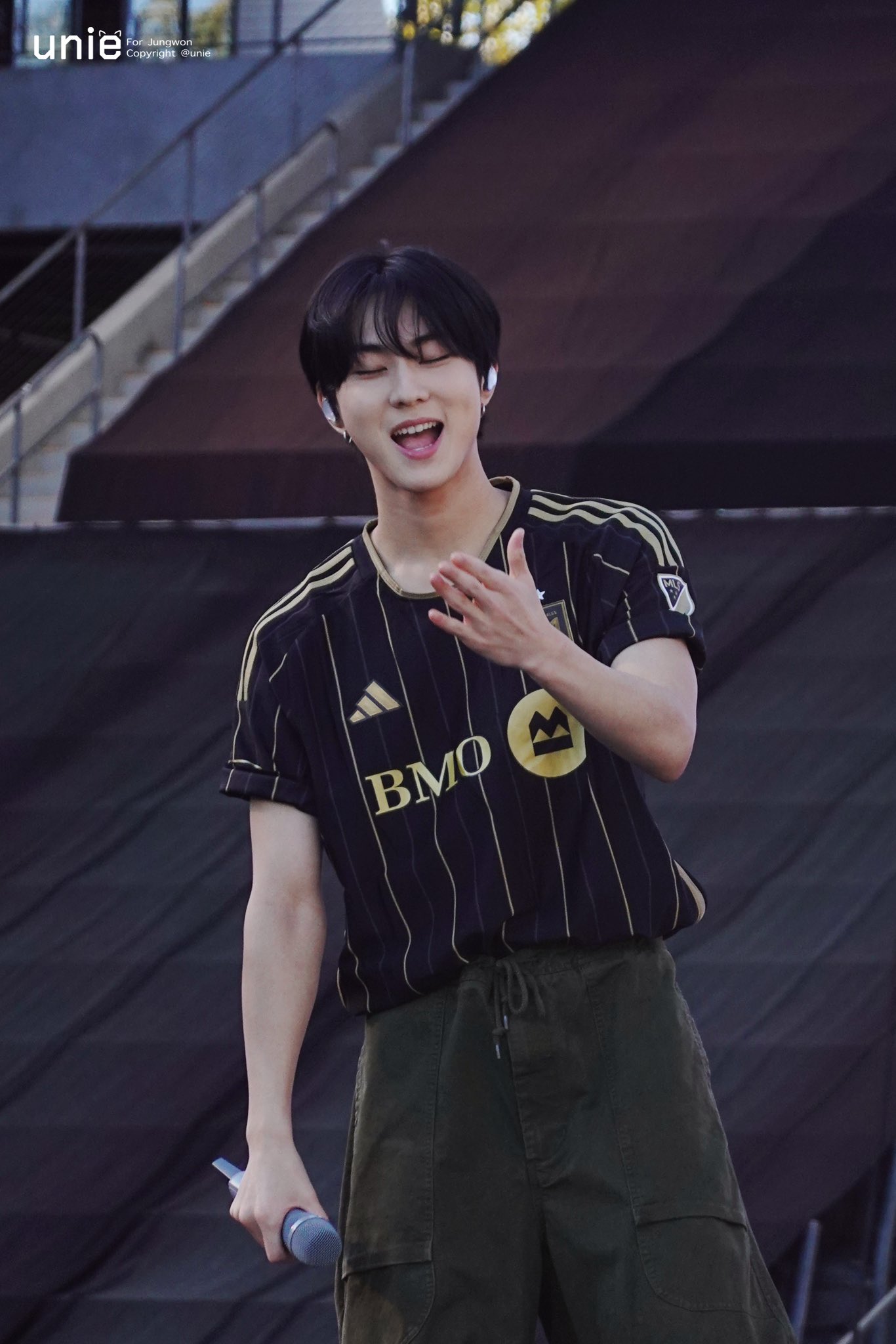 enhypen ジョンウォン 学生証 Answer ユニフォーム 閃光 クマ enhypen