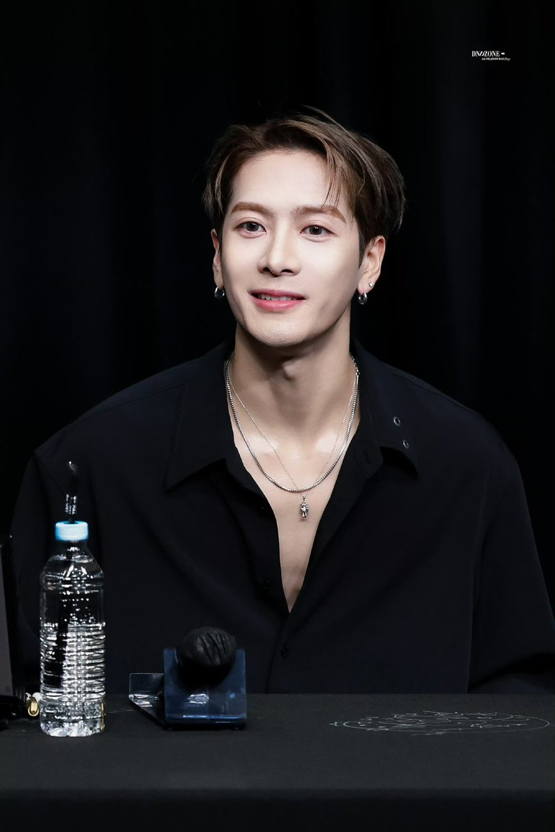 Hello👋 <a href="/OnAirRomeo/">On Air Romeo</a> <a href="/MostRequestLive/">Most Requested Live</a> 

I would like to hear the song #MADEMEAMAN by <a href="/JacksonWang852/">Jackson Wang</a>  tonight for the #MostRequestedLive 
Thank you🥰

#JacksonWang #MAGICMAN2