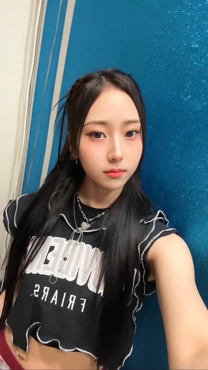 𝒥𝒾𝓎𝑜𝑜𝓃

4k pict
#vvup #jiyoon #비비업 #지윤